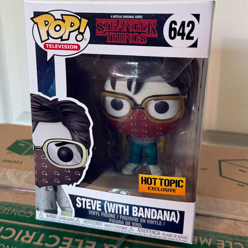 Funko Pop Stranger Things- Steve with Bandana